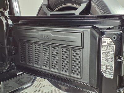 2022 Jeep Wrangler Unlimited Sahara High Altitude