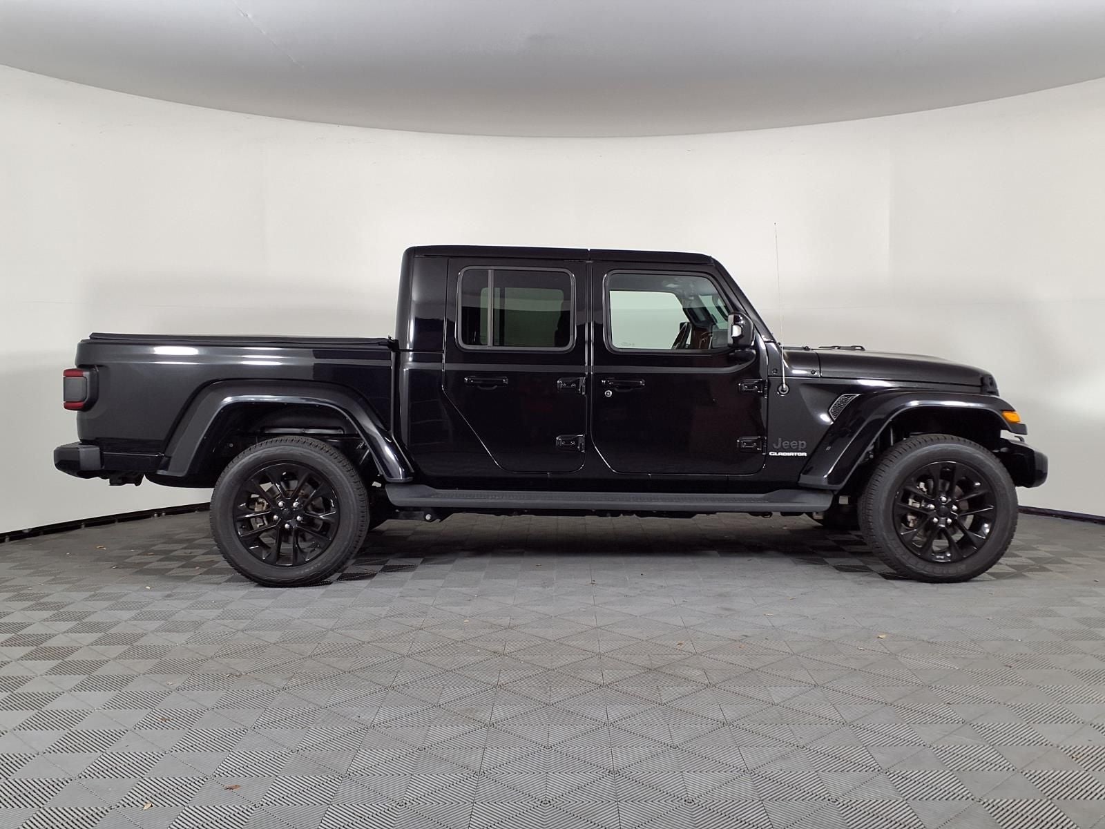 2022 Jeep Gladiator Overland