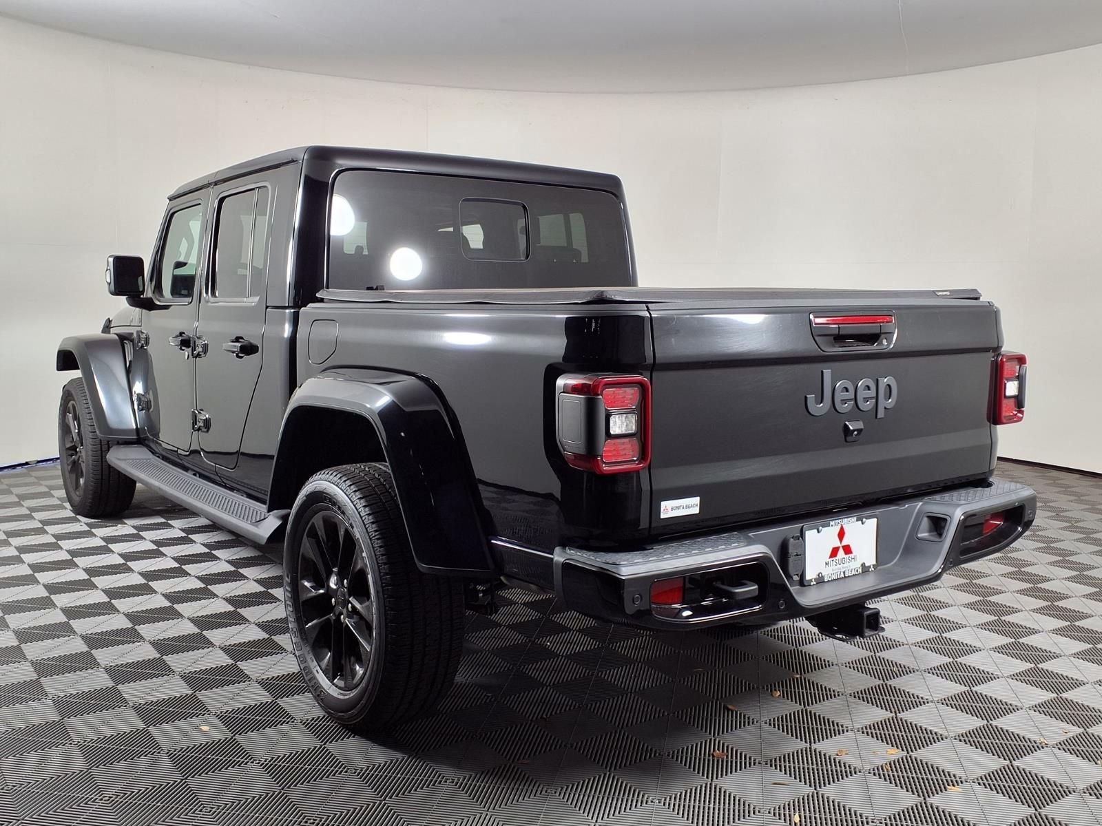 2022 Jeep Gladiator Overland