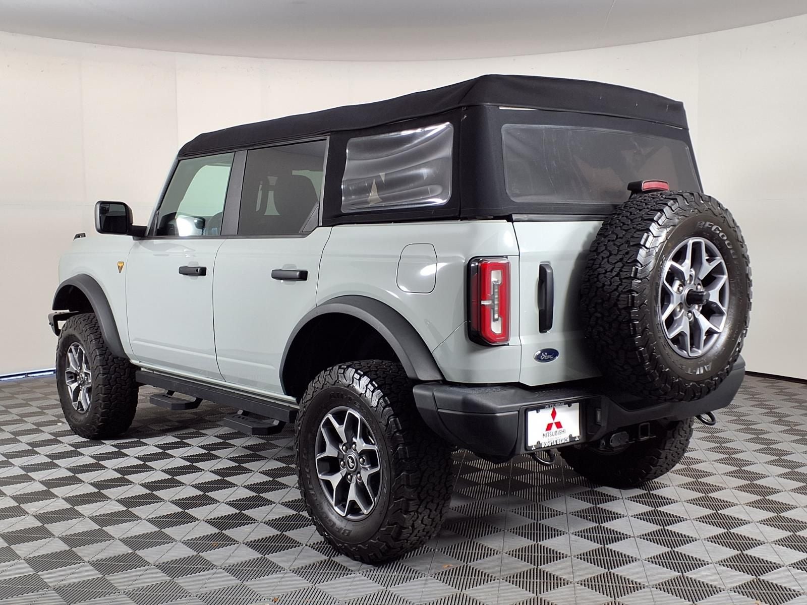 2021 Ford Bronco Badlands