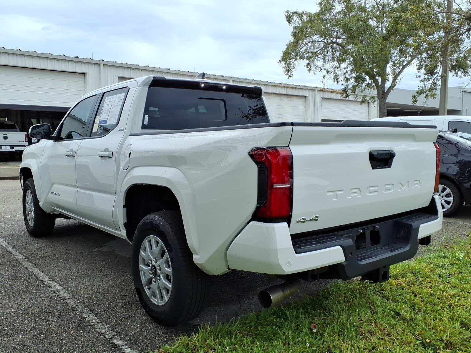 2024 Toyota Tacoma SR5