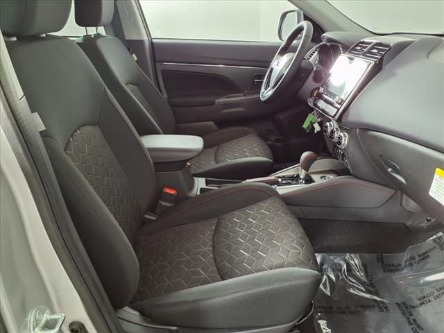 2024 Mitsubishi Outlander Sport 2.0 LE