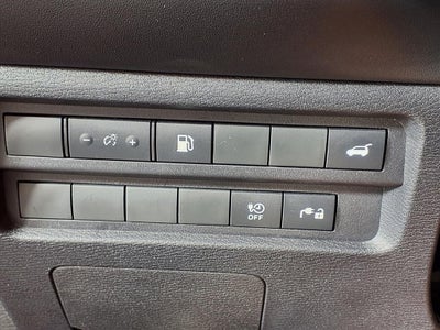2024 Mitsubishi Outlander PHEV SE