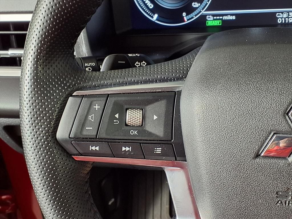2024 Mitsubishi Outlander PHEV SE