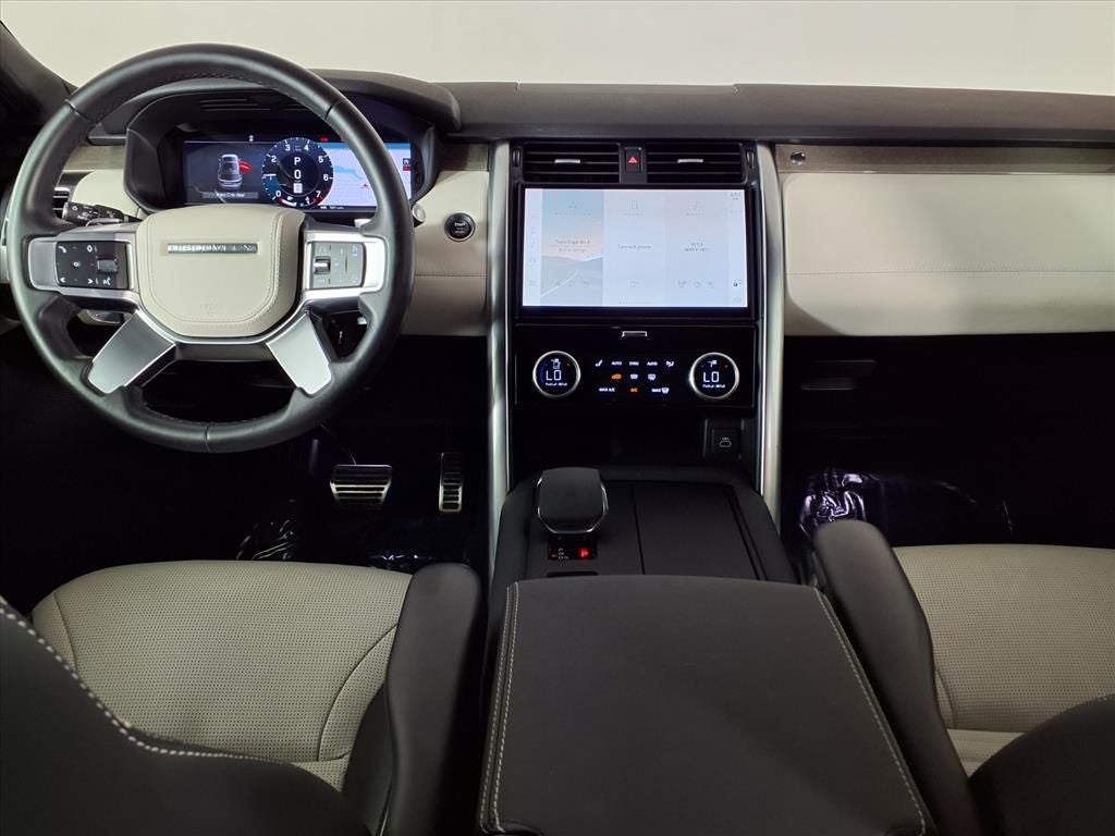 2023 Land Rover Discovery HSE R-Dynamic