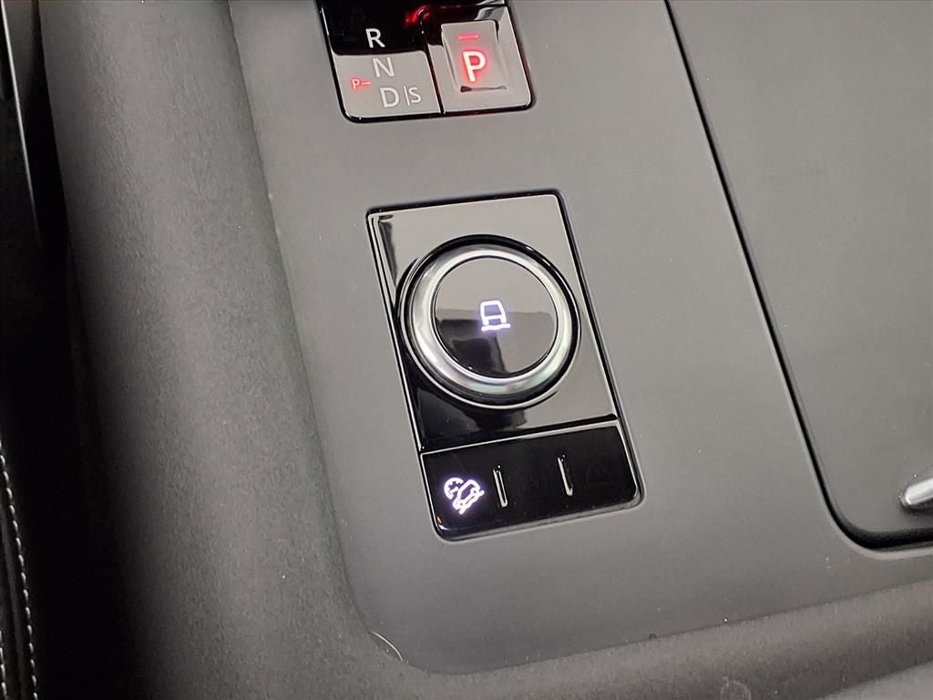 2023 Land Rover Discovery HSE R-Dynamic
