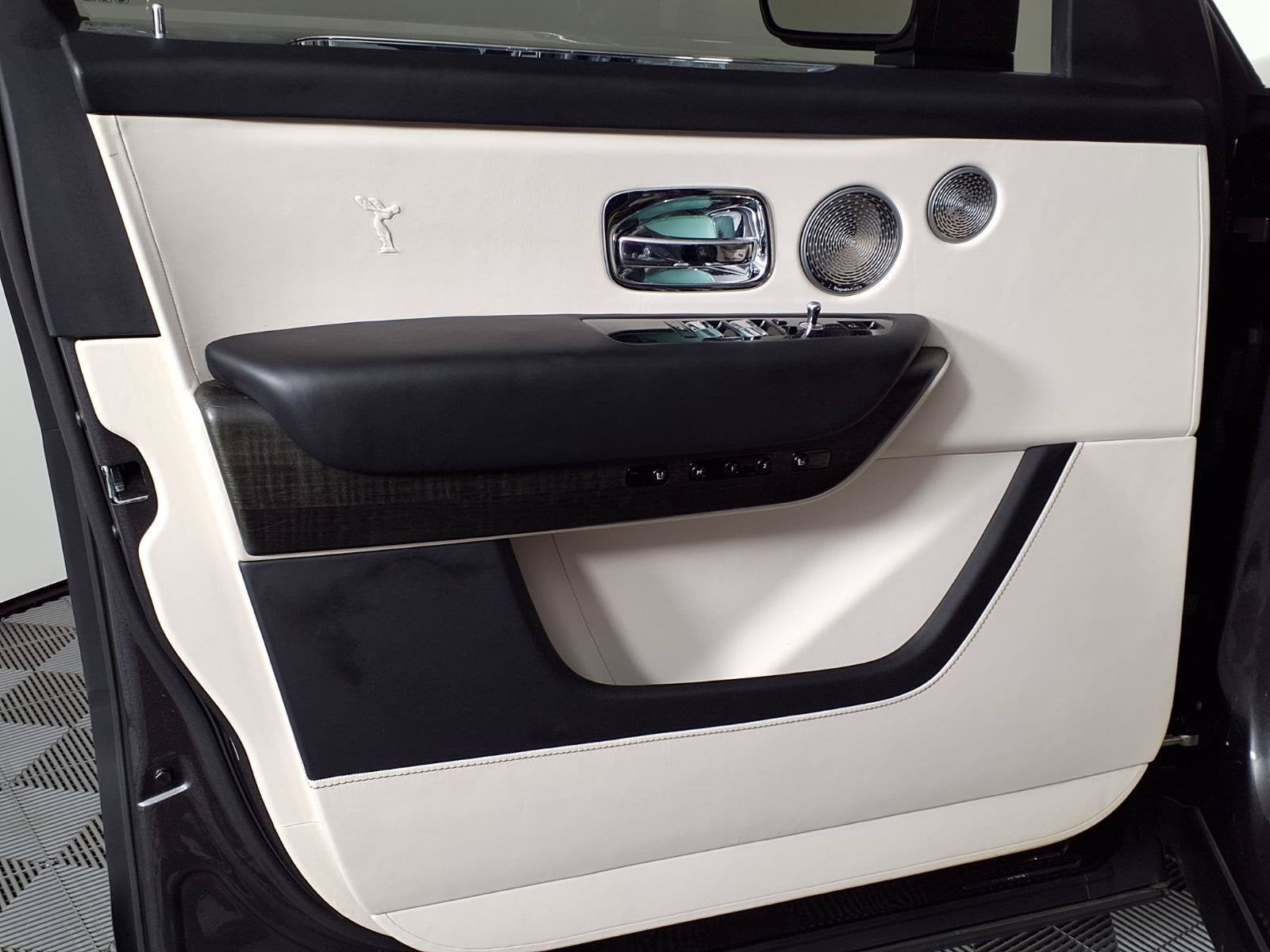 2020 Rolls-Royce Cullinan Base