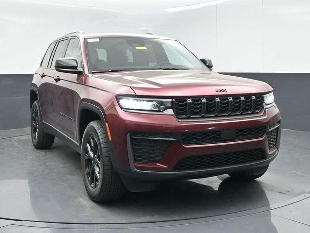 2026 Jeep Grand Cherokee GRAND CHEROKEE LAREDO ALTITUDE 4X4