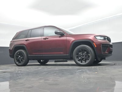 2026 Jeep Grand Cherokee GRAND CHEROKEE LAREDO ALTITUDE 4X4