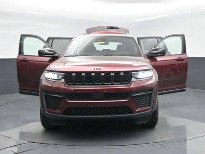 2026 Jeep Grand Cherokee GRAND CHEROKEE LAREDO ALTITUDE 4X4