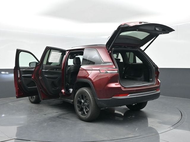 2026 Jeep Grand Cherokee GRAND CHEROKEE LAREDO ALTITUDE 4X4