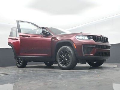 2026 Jeep Grand Cherokee GRAND CHEROKEE LAREDO ALTITUDE 4X4