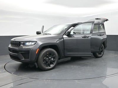 2026 Jeep Grand Cherokee GRAND CHEROKEE LAREDO ALTITUDE 4X4