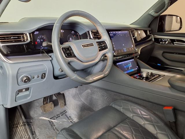 2023 Jeep Grand Wagoneer L Series III 4x4