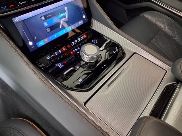 2023 Jeep Grand Wagoneer L Series III - Photo 27