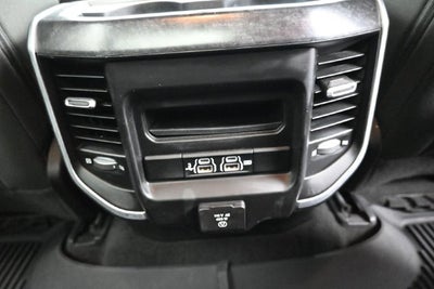 2019 RAM 1500 Big Horn/Lone Star Quad Cab 4x4 6'4' Box