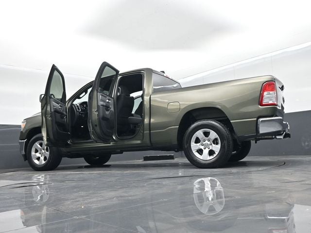 2021 RAM 1500 Big Horn Quad Cab 4x4 6'4' Box