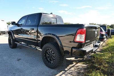 2022 RAM 1500 Big Horn Crew Cab 4x4 5'7' Box