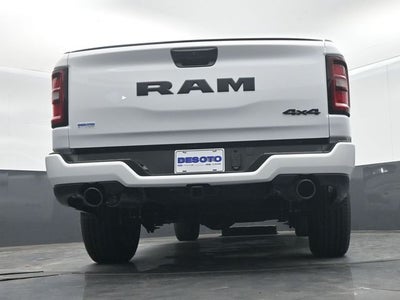 2026 RAM Ram 1500 RAM 1500 EXPRESS CREW CAB 4X4 5'7' BOX