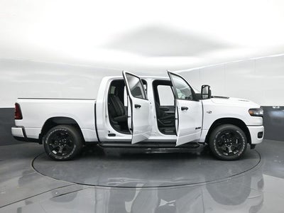 2026 RAM Ram 1500 RAM 1500 EXPRESS CREW CAB 4X4 5'7' BOX