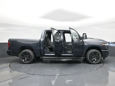 2026 RAM Ram 1500 RAM 1500 EXPRESS CREW CAB 4X4 5'7' BOX