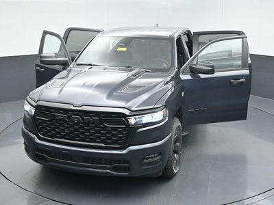 2026 RAM Ram 1500 RAM 1500 EXPRESS CREW CAB 4X4 5'7' BOX