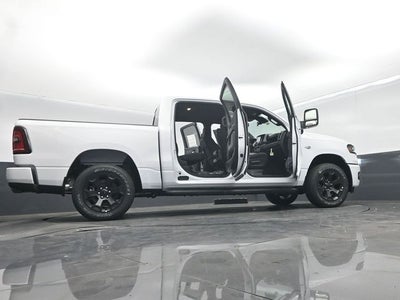 2026 RAM Ram 1500 RAM 1500 EXPRESS CREW CAB 4X4 5'7' BOX