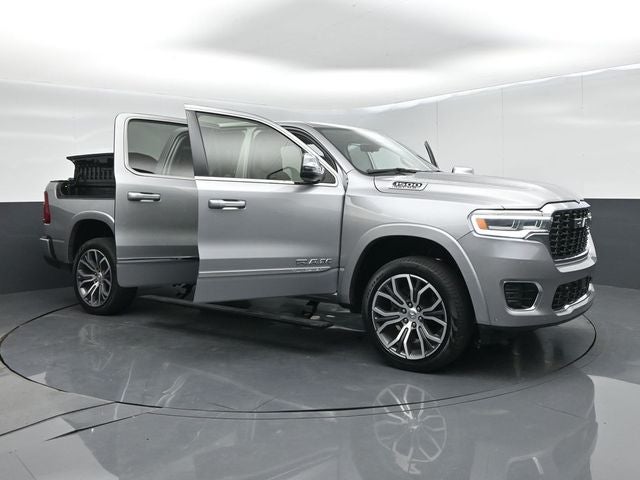 2025 RAM 1500 Tungsten Crew Cab 4x4 5'7' Box