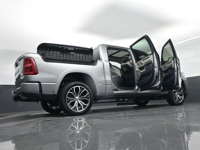 2025 RAM 1500 Tungsten Crew Cab 4x4 5'7' Box