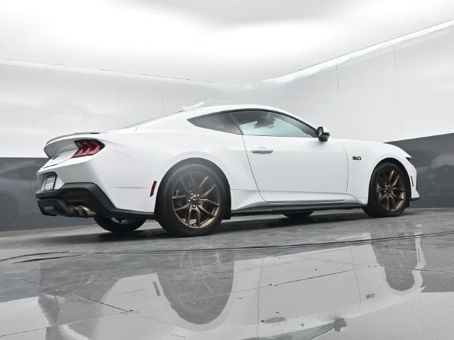 2025 Ford Mustang GT Premium Fastback