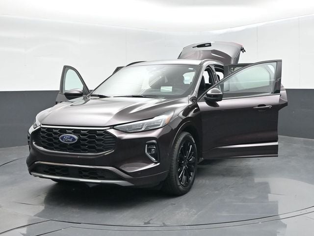 2023 Ford Escape ST-Line Elite