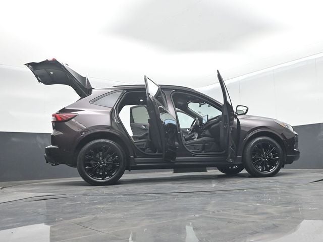 2023 Ford Escape ST-Line Elite