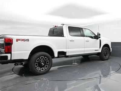 2025 Ford F-250 Platinum