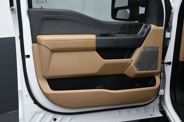 2023 Ford F-350 LARIAT