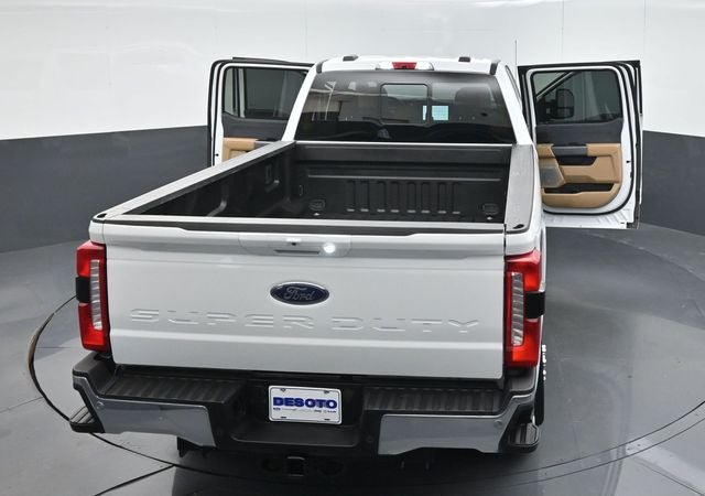 2023 Ford F-350 LARIAT