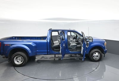 2022 Ford F-350 Limited
