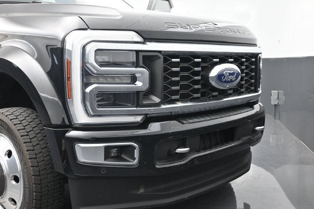 2024 Ford F-450 Limited