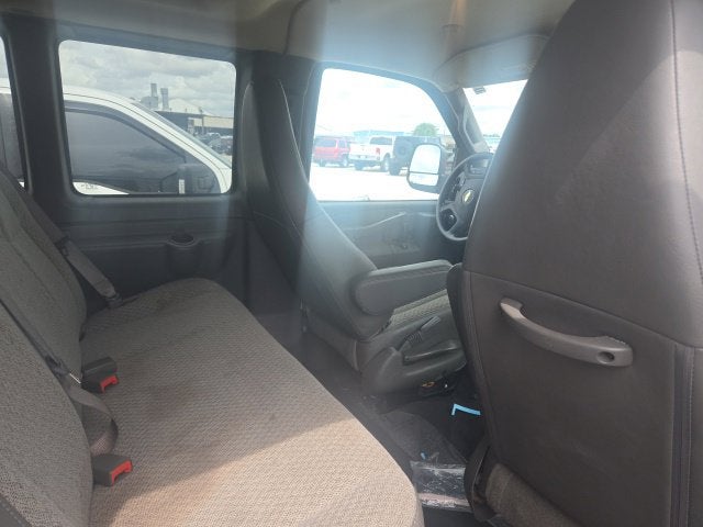 2025 Chevrolet Express Passenger RWD 3500 Extended Wheelbase LT