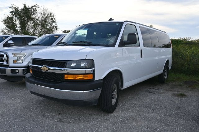 2025 Chevrolet Express Passenger RWD 3500 Extended Wheelbase LT