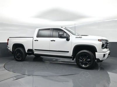 2024 Chevrolet Silverado 3500HD 4WD Crew Cab Standard Bed High Country