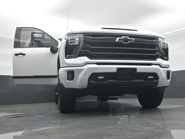 2024 Chevrolet Silverado 3500HD 4WD Crew Cab Standard Bed High Country