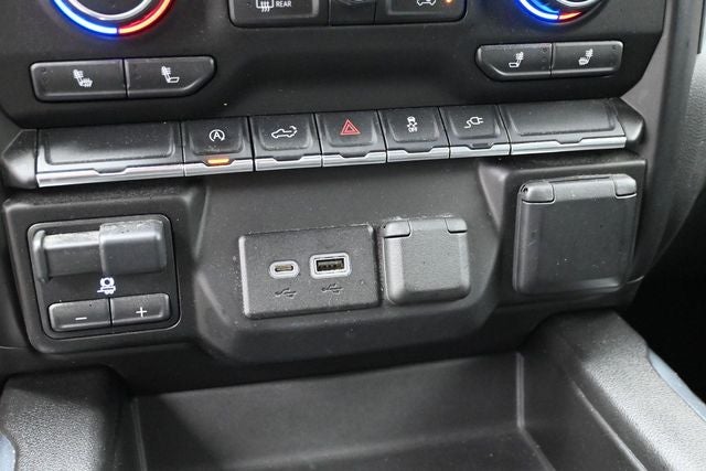 2021 Chevrolet Silverado 1500 2WD Crew Cab Short Bed RST
