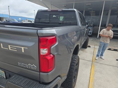 2021 Chevrolet Silverado 1500 4WD Crew Cab Short Bed High Country