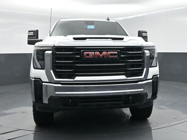 2024 GMC Sierra 2500HD 4WD Double Cab Standard Bed Pro