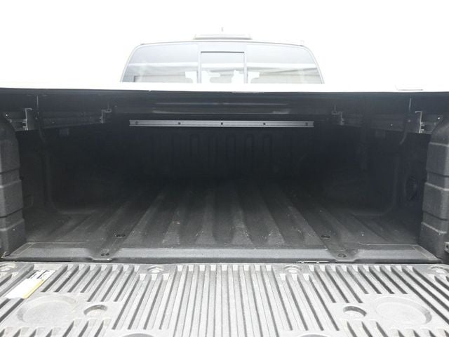 2022 Nissan Frontier Crew Cab PRO-4X 4x4