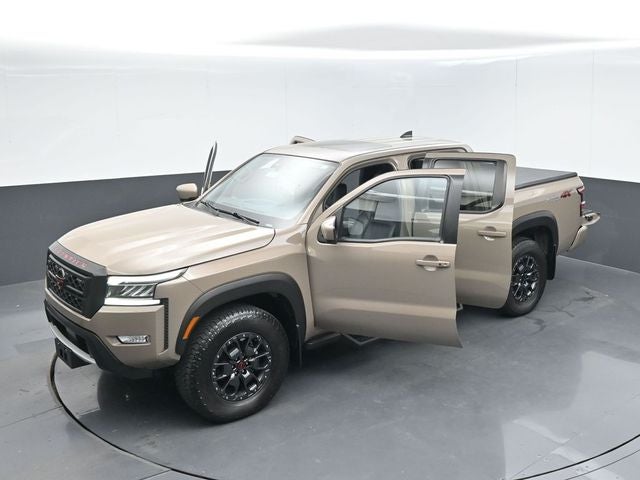 2022 Nissan Frontier Crew Cab PRO-4X 4x4