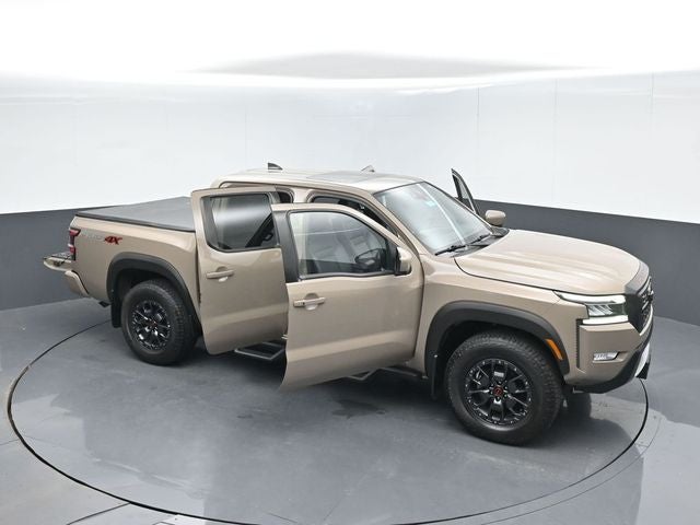 2022 Nissan Frontier Crew Cab PRO-4X 4x4