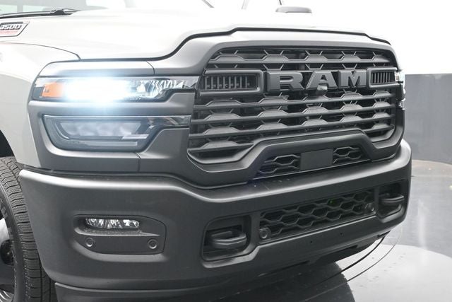 2026 RAM Ram 3500 RAM 3500 TRADESMAN CREW CAB 4X2 8' BOX