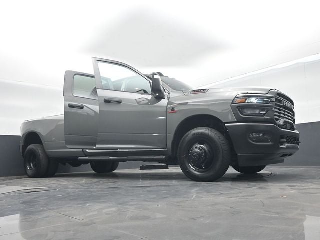2026 RAM Ram 3500 RAM 3500 TRADESMAN CREW CAB 4X2 8' BOX