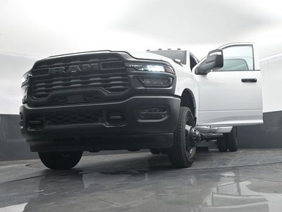2026 RAM Ram 3500 RAM 3500 TRADESMAN CREW CAB 4X4 8' BOX